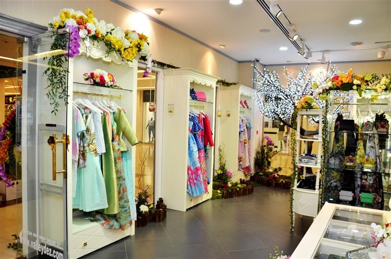 Launching of Valleydez Boutique SS15 Collection with Dominique Hourani